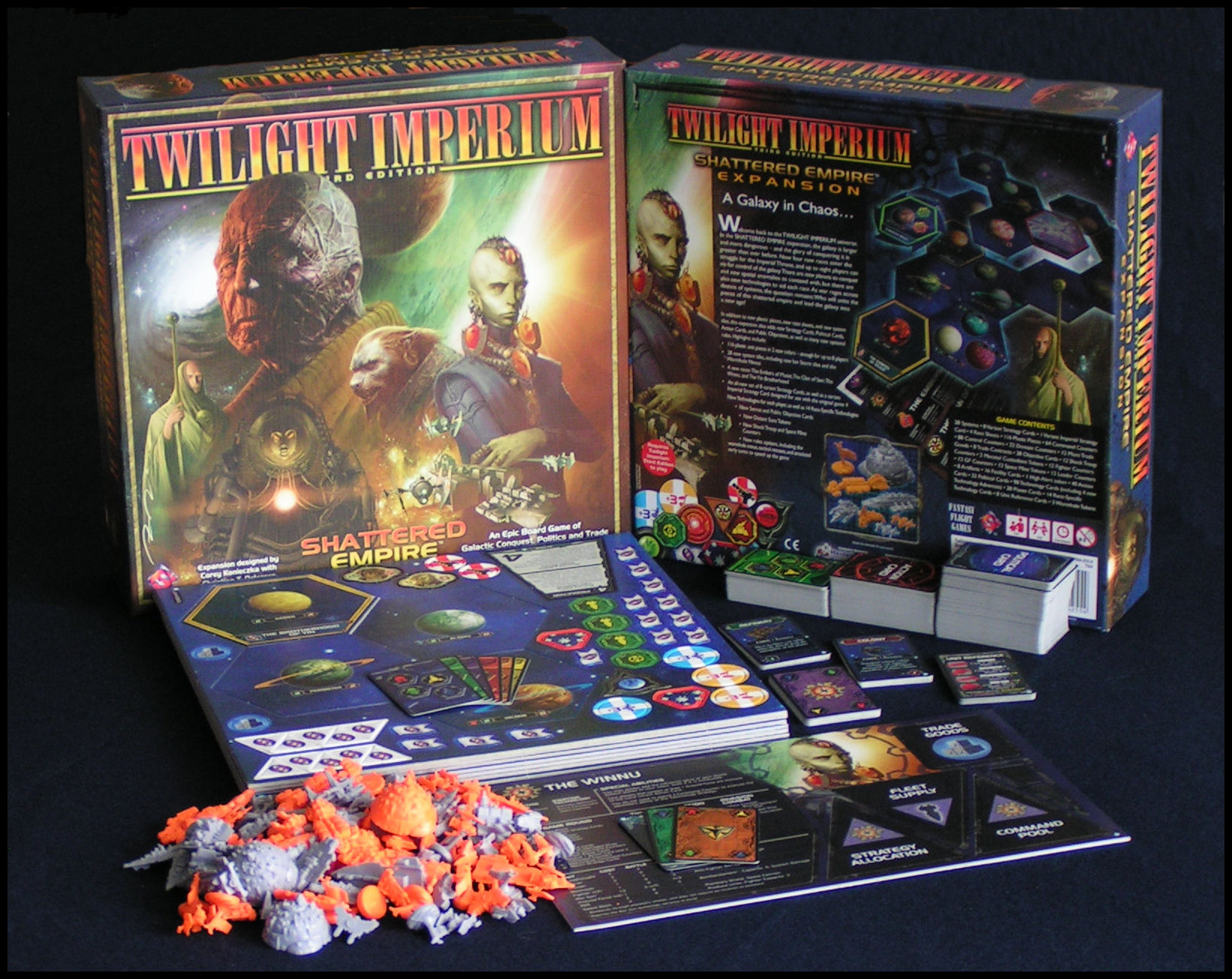 Twilight Imperium 3 Shattered Empire - The Box Contents