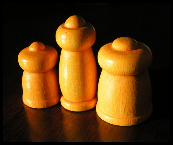 Verrat! - The Yellow Player Pieces (Small)